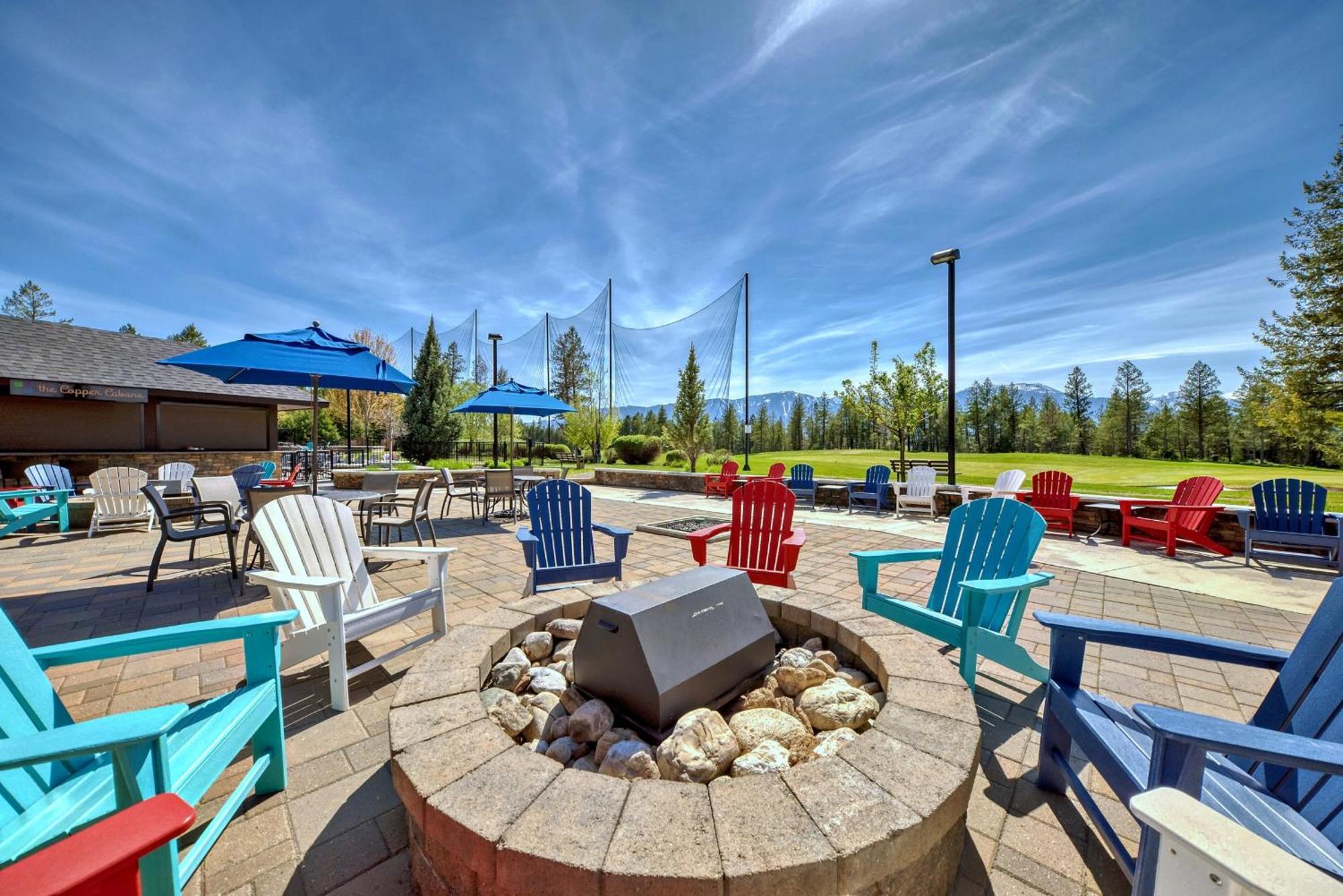 Copper Point Resort Invermere Eksteriør billede