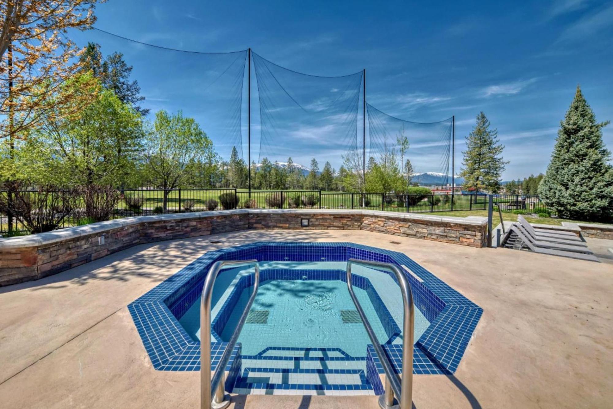 Copper Point Resort Invermere Eksteriør billede