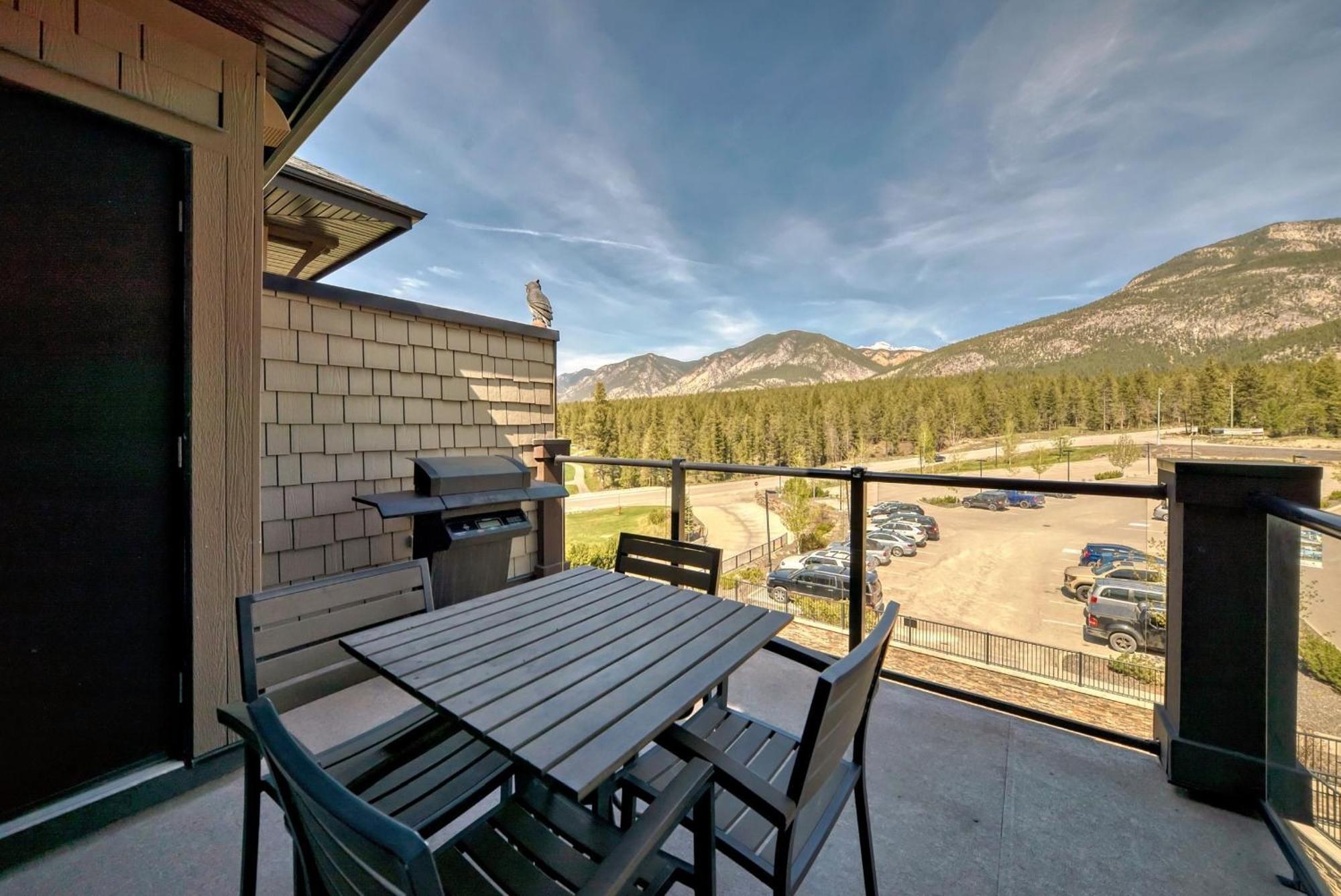 Copper Point Resort Invermere Eksteriør billede