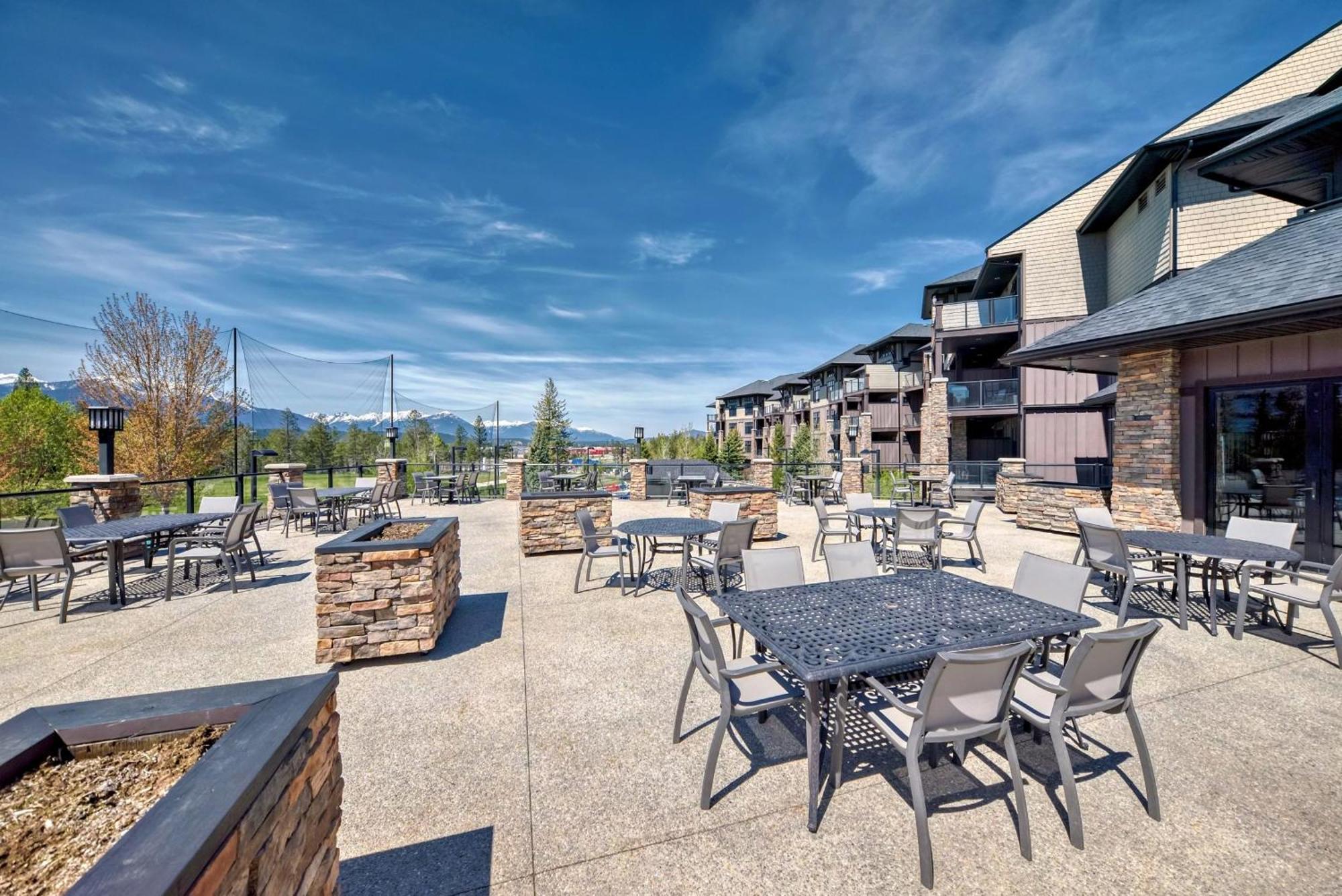Copper Point Resort Invermere Eksteriør billede
